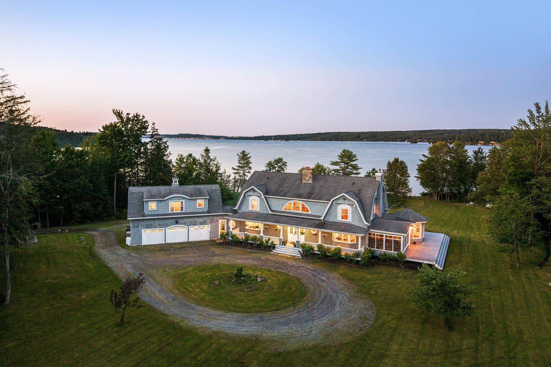 









41


Ch. de la Baie

,
Magog,




QC
J1X5R9

