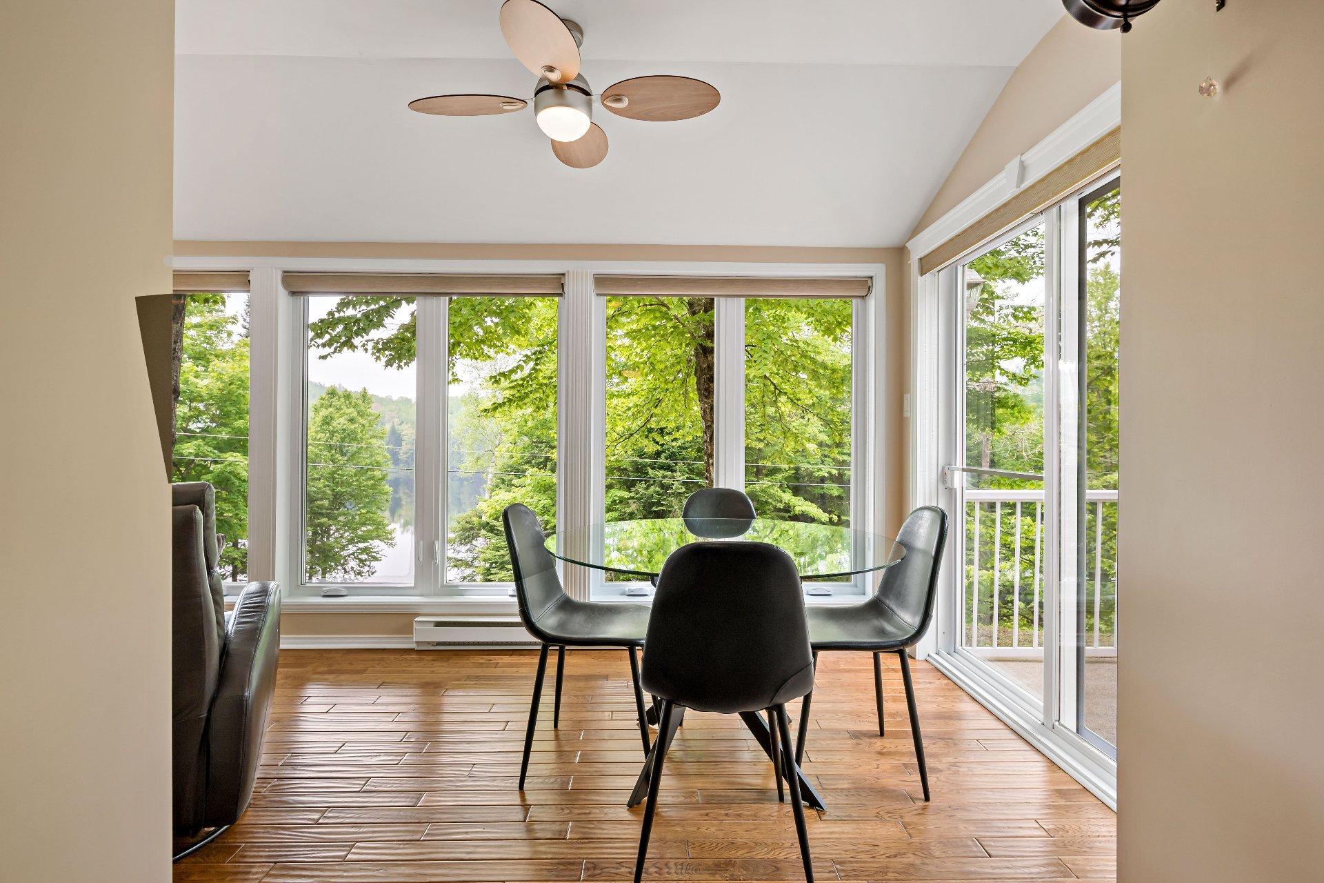 









53


Ch. du Lac-Mitchell

,
La Macaza,




QC
J0T1R0

