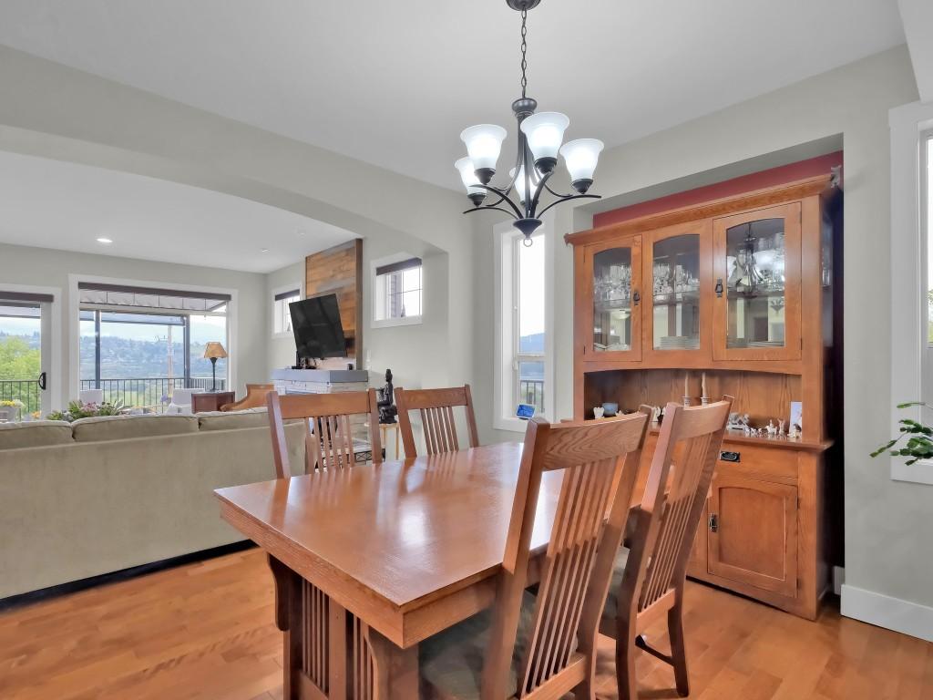 









11339


Dakota

Road,
Lake Country,




BC
V4V 1X1

