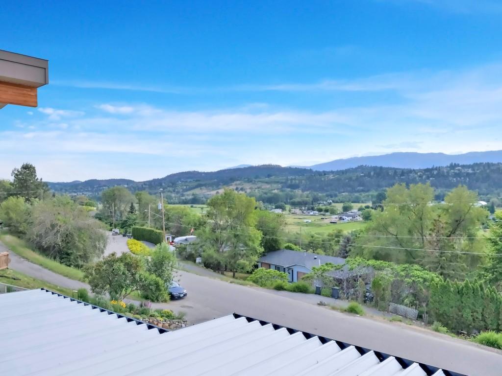 









11339


Dakota

Road,
Lake Country,




BC
V4V 1X1

