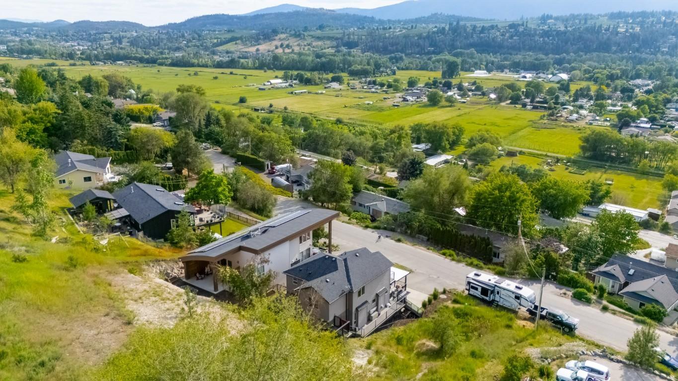









11339


Dakota

Road,
Lake Country,




BC
V4V 1X1

