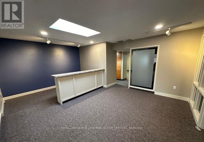 












442 BRANT STREET

,
Burlington,




Ontario
L7S1G6


