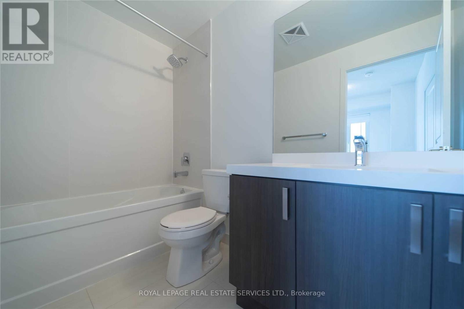 












1622 - 8 NAHANI WAY E

,
Mississauga,




Ontario
L4Z0C6


