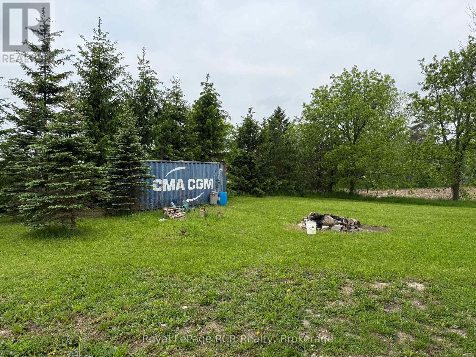 












228 BRUCE ROAD 40

,
Arran-Elderslie,




Ontario
N0H1L0

