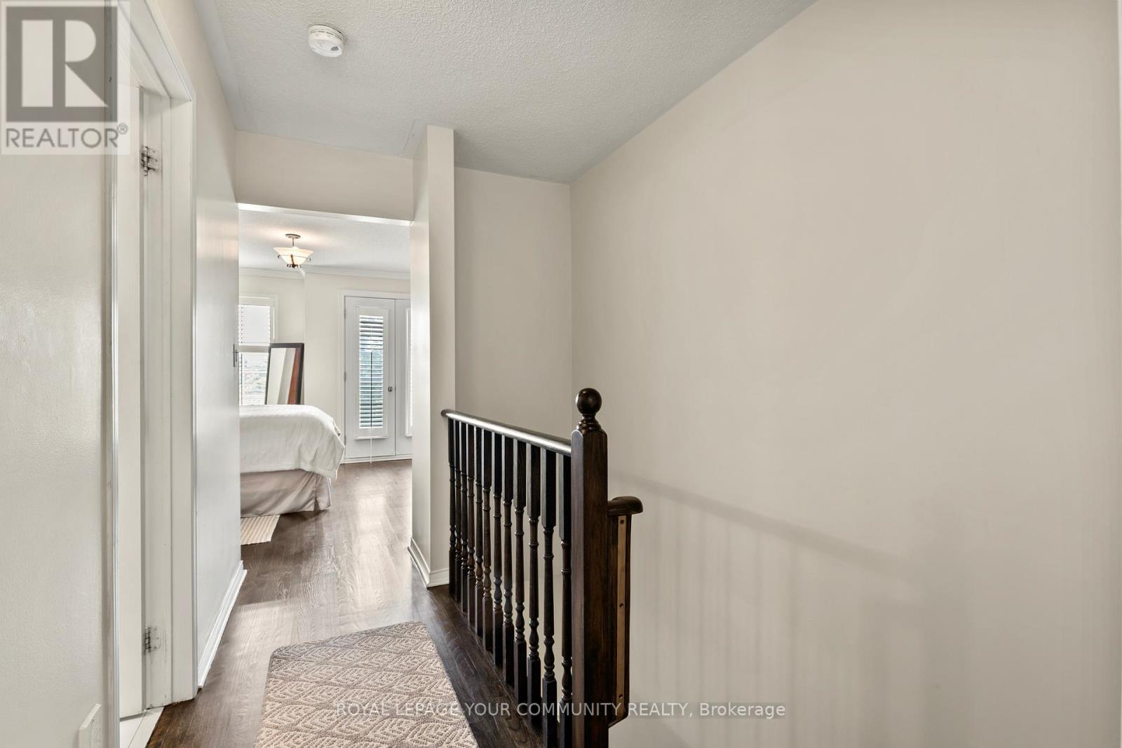 












13 - 210 MANITOBA STREET

,
Toronto,




Ontario
M8Y4G7

