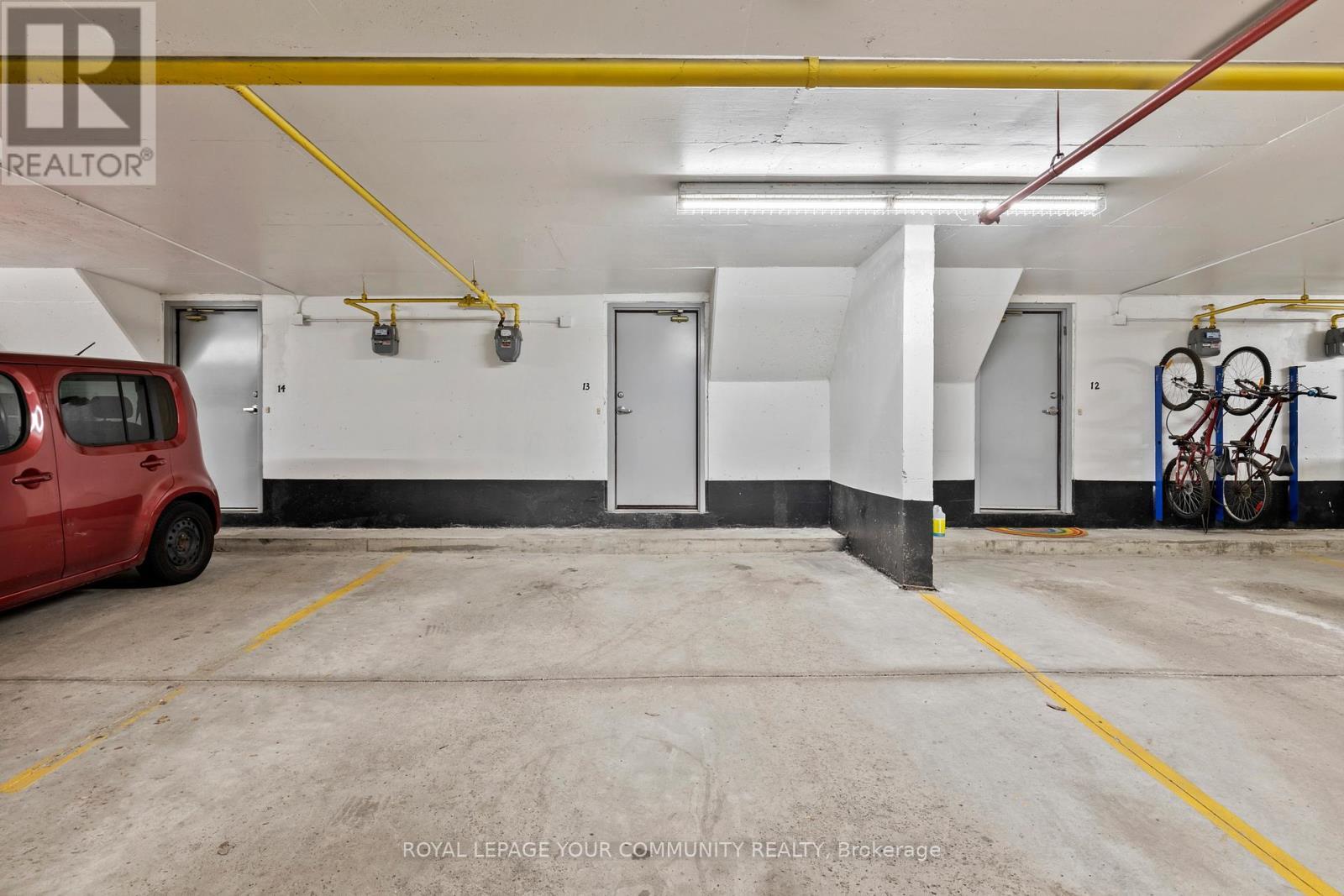 












13 - 210 MANITOBA STREET

,
Toronto,




Ontario
M8Y4G7

