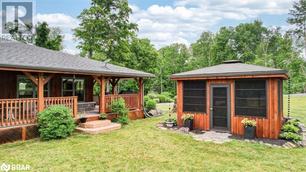 












944 N STEENBURG LAKE Road N

,
Gilmour,




Ontario
K0L1W0

