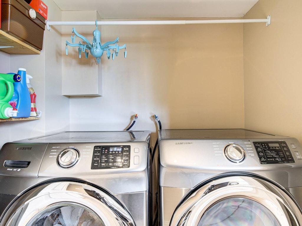









88

 - 90


Rue St-Joseph

,
Le Gardeur (Repentigny),




QC
J5Z2E3

