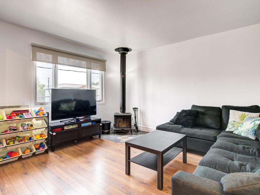 









88

 - 90


Rue St-Joseph

,
Le Gardeur (Repentigny),




QC
J5Z2E3

