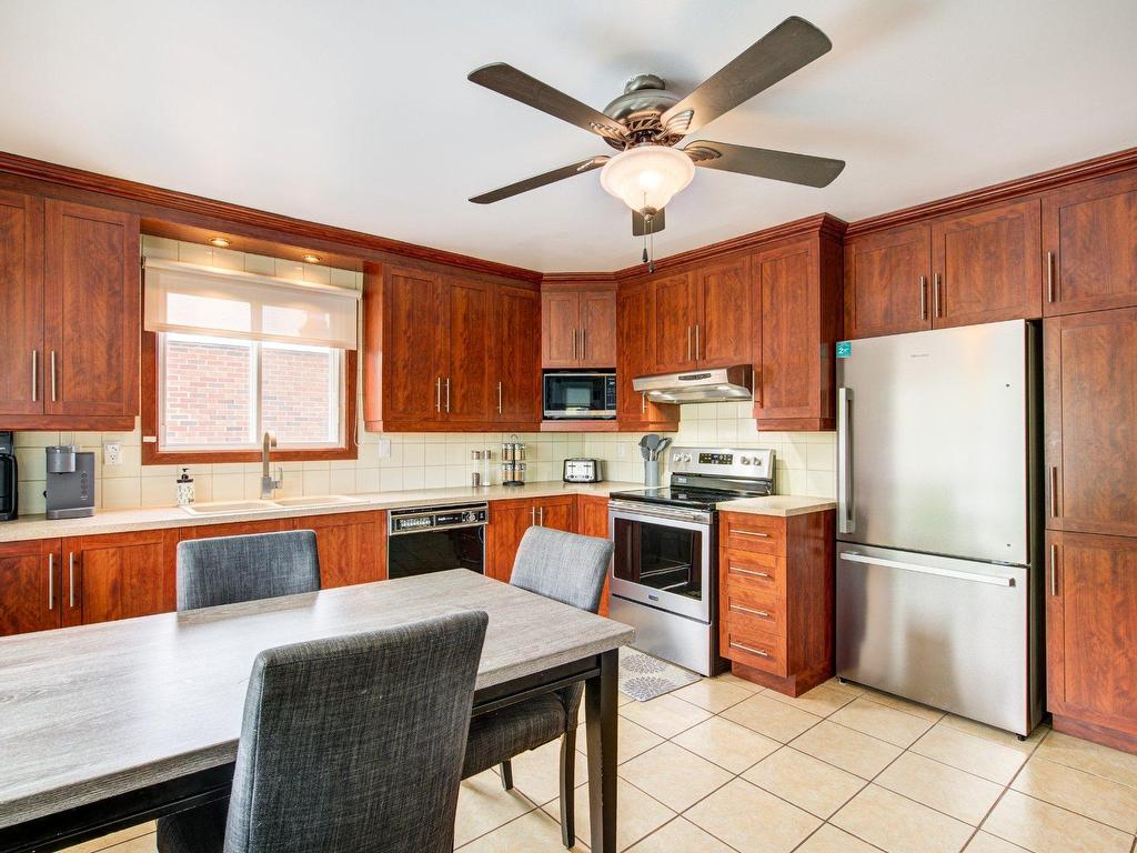 









88

 - 90


Rue St-Joseph

,
Le Gardeur (Repentigny),




QC
J5Z2E3


