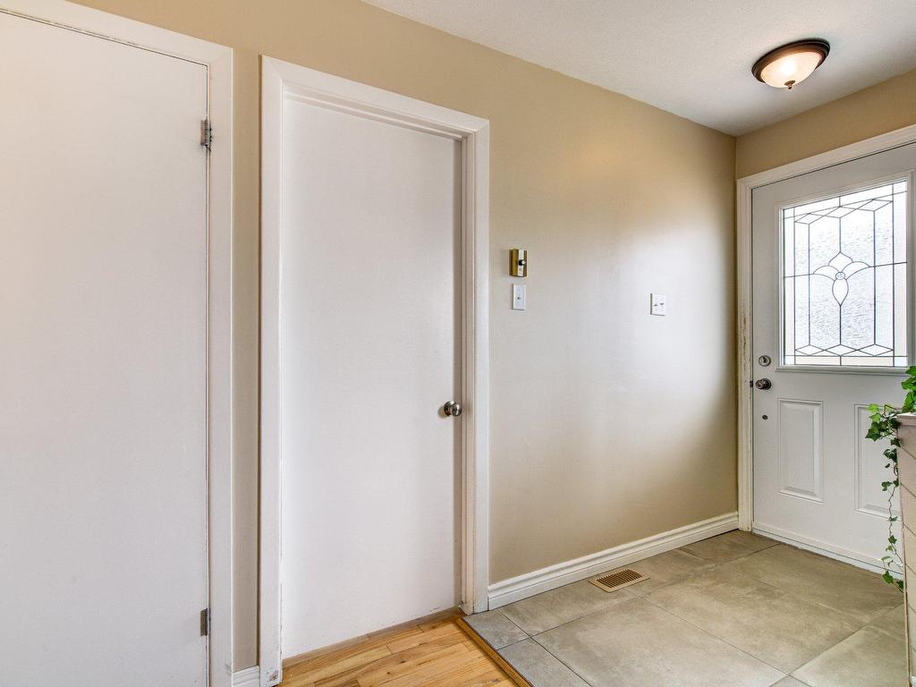 









88

 - 90


Rue St-Joseph

,
Le Gardeur (Repentigny),




QC
J5Z2E3

