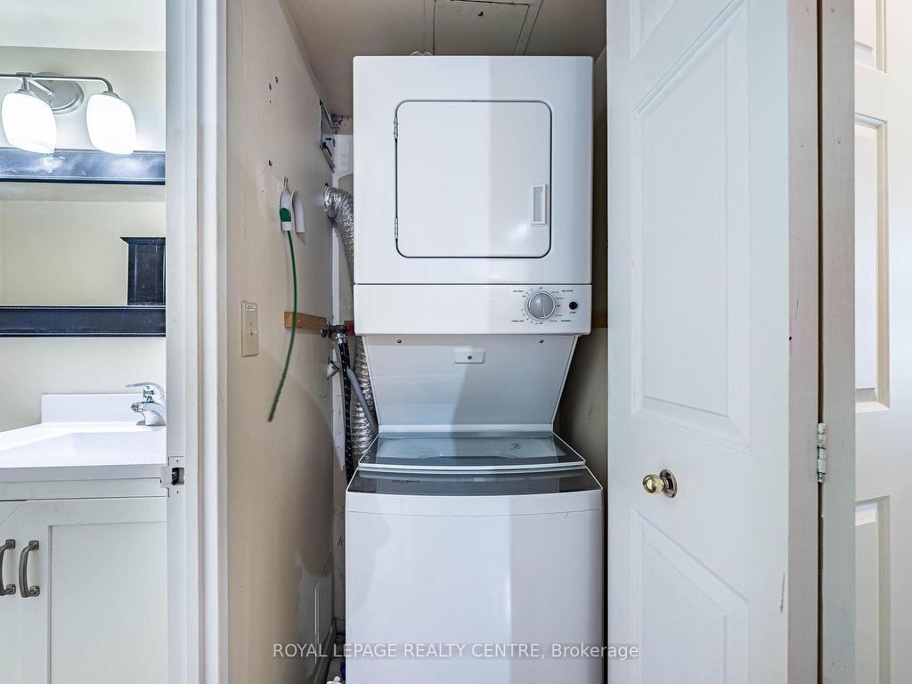 









20


Southport

Street, 402,
Toronto,




ON
M6S 4Y8

