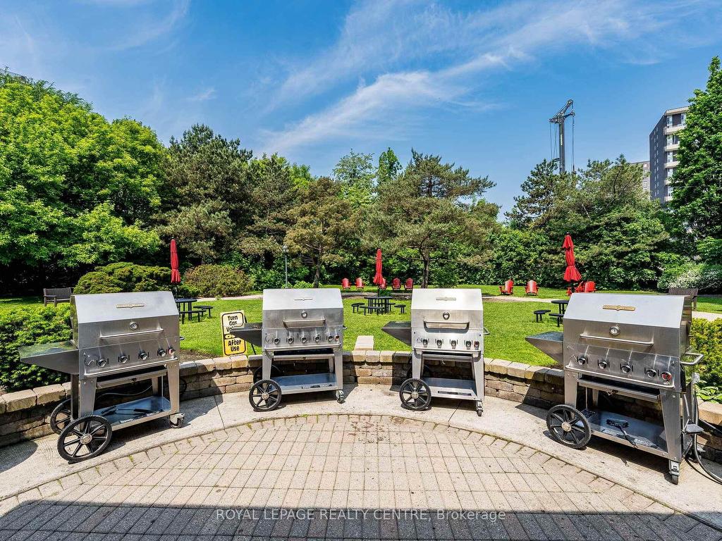 









20


Southport

Street, 402,
Toronto,




ON
M6S 4Y8

