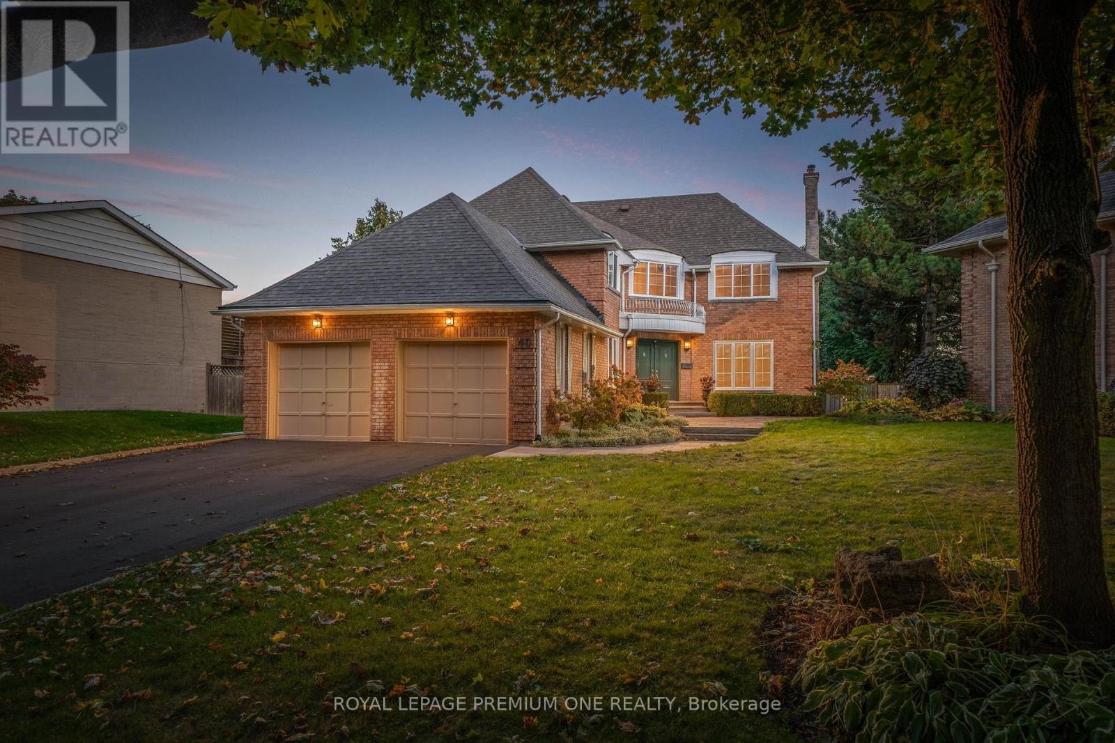 












40 PARKEND AVENUE

,
Brampton,




Ontario
L6Y1B2

