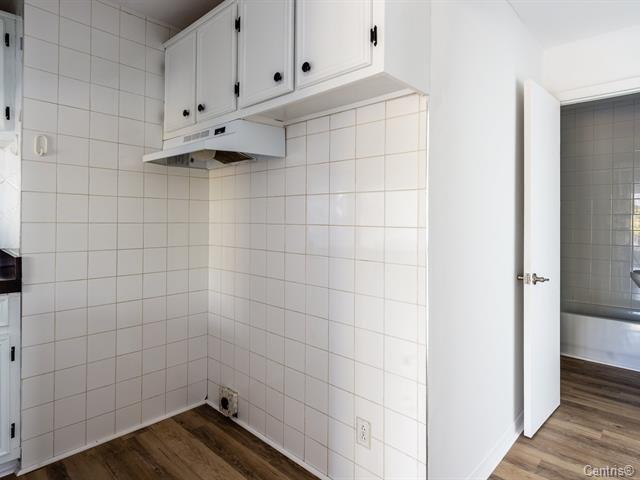









24Z

 - 24A


24e Avenue S.

,
Bois-des-Filion,




QC
J6Z1X2

