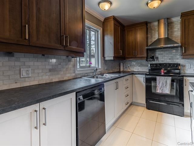 









24Z

 - 24A


24e Avenue S.

,
Bois-des-Filion,




QC
J6Z1X2

