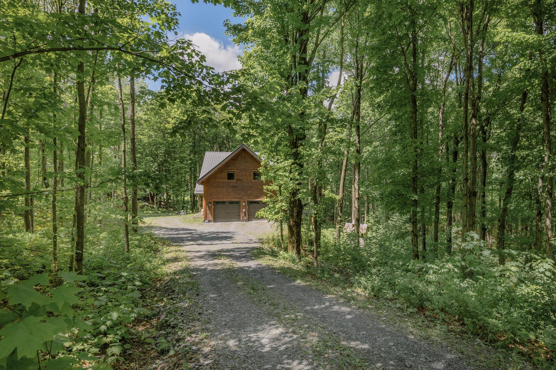 









251


Ch. du Pinacle

,
Frelighsburg,




QC
J0J1C0


