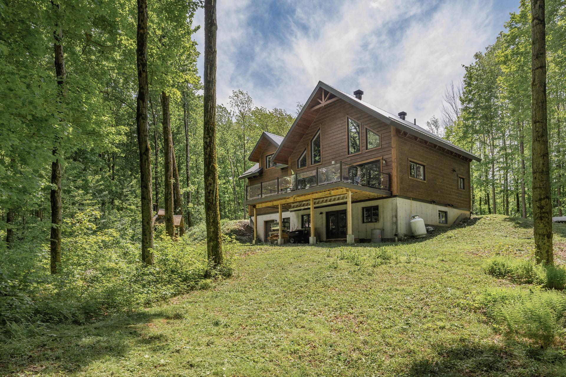 









251


Ch. du Pinacle

,
Frelighsburg,




QC
J0J1C0

