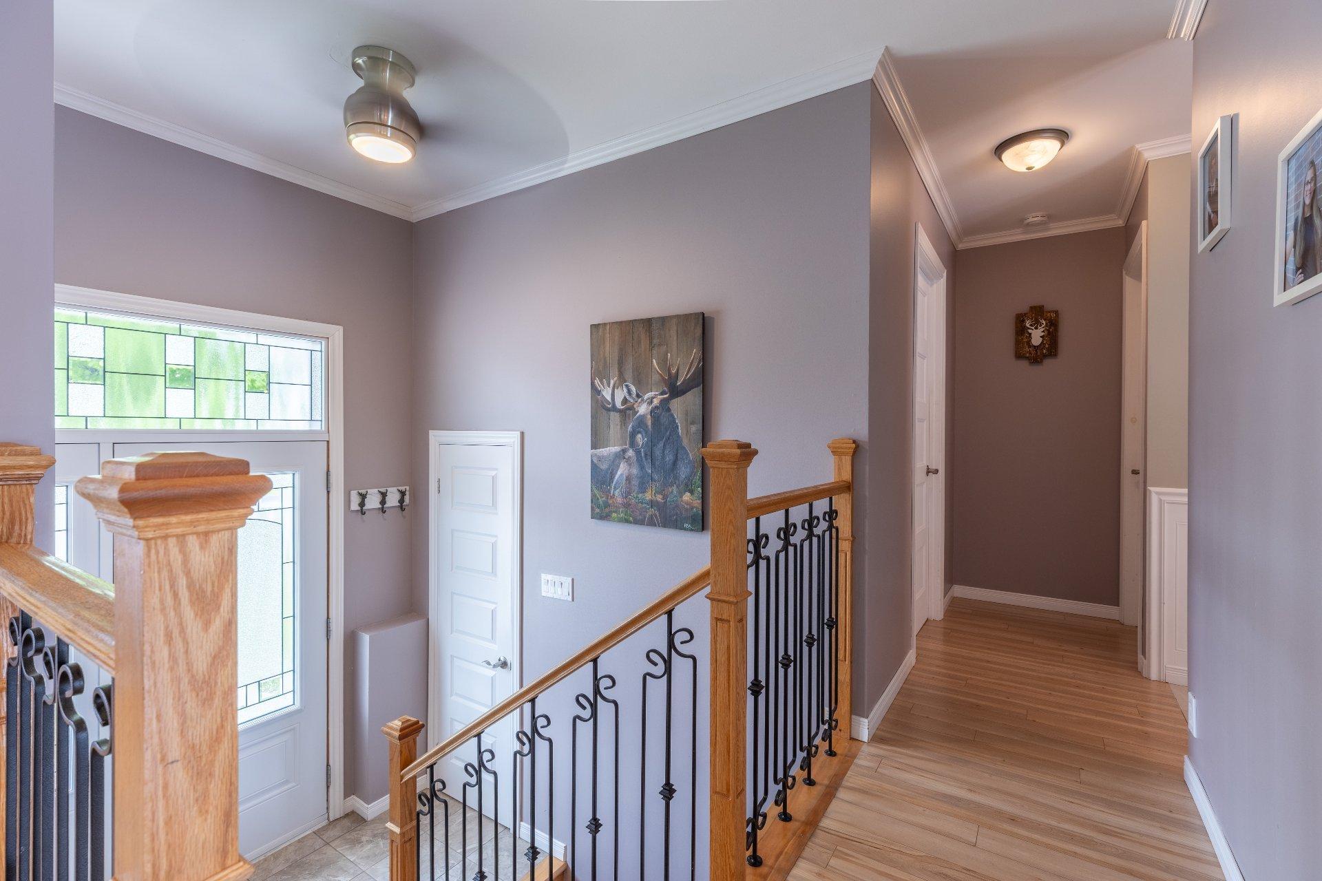 









801


Rue Laforest

,
Saint-Michel-des-Saints,




QC
J0K3B0

