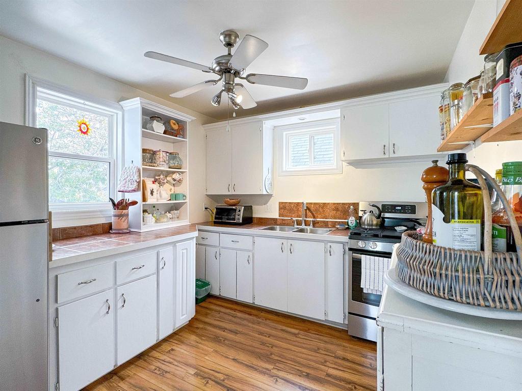 












403A Queen Street

,
Charlottetown,




PE
C1A 4E2


