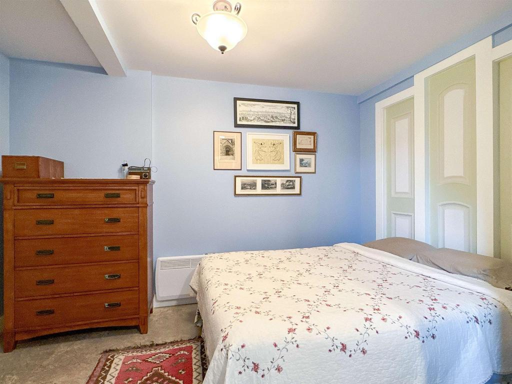 












403A Queen Street

,
Charlottetown,




PE
C1A 4E2

