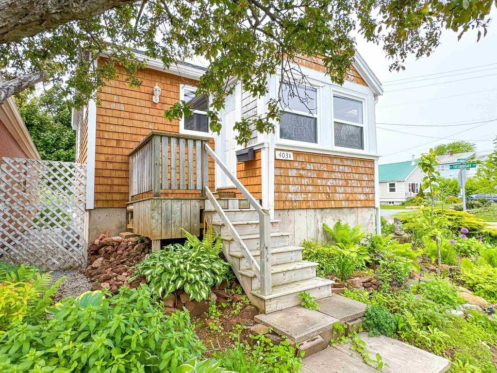 












403A Queen Street

,
Charlottetown,




PE
C1A 4E2


