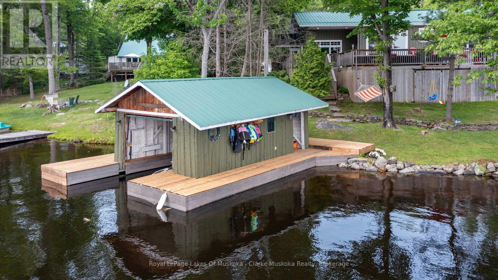 












1719 ELLIS ROAD

,
Severn,




Ontario
L0K1E0

