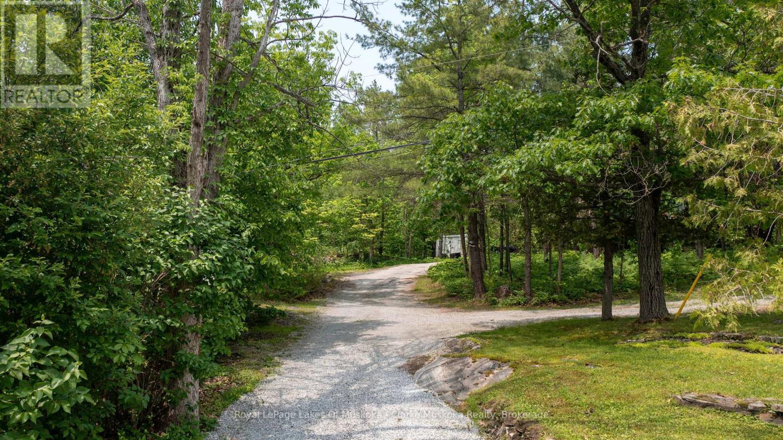 












1719 ELLIS ROAD

,
Severn,




Ontario
L0K1E0


