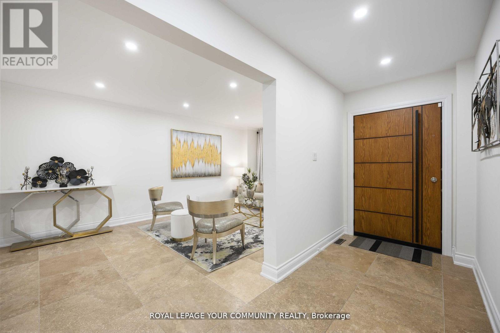 












40 JANESVILLE ROAD

,
Vaughan,




Ontario
L4J6Z9

