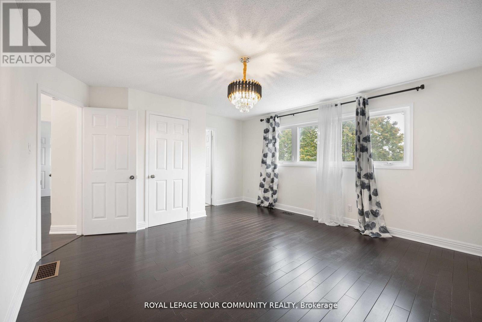 












40 JANESVILLE ROAD

,
Vaughan,




Ontario
L4J6Z9

