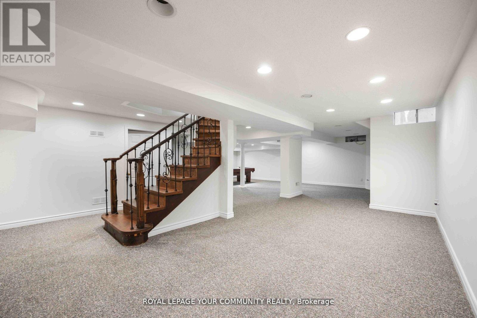 












40 JANESVILLE ROAD

,
Vaughan,




Ontario
L4J6Z9

