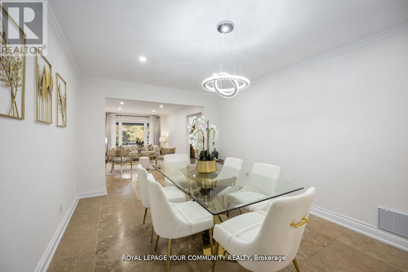 












40 JANESVILLE ROAD

,
Vaughan,




Ontario
L4J6Z9

