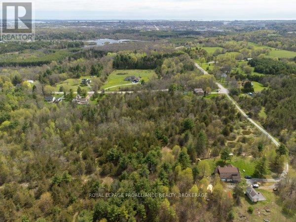 












1685 SUNNYSIDE ROAD

,
Kingston (City North of 401),







Ontario
K7L4V4

