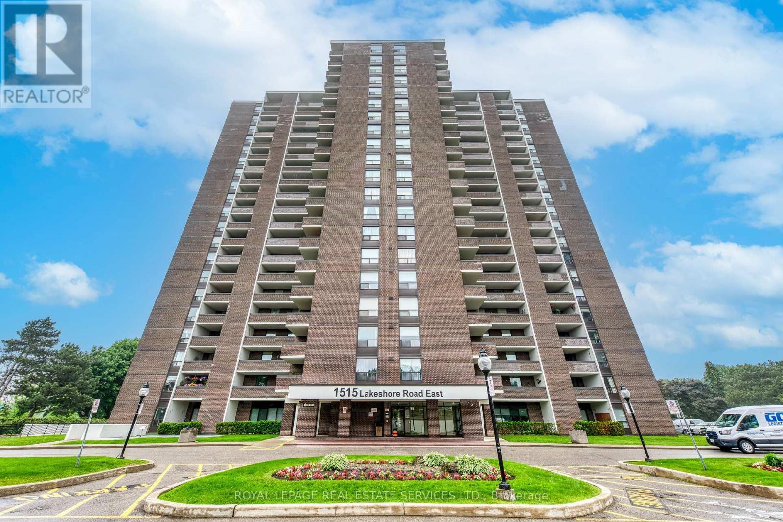 












PH09 - 1515 LAKESHORE ROAD E

,
Mississauga,




Ontario
L5E3E3


