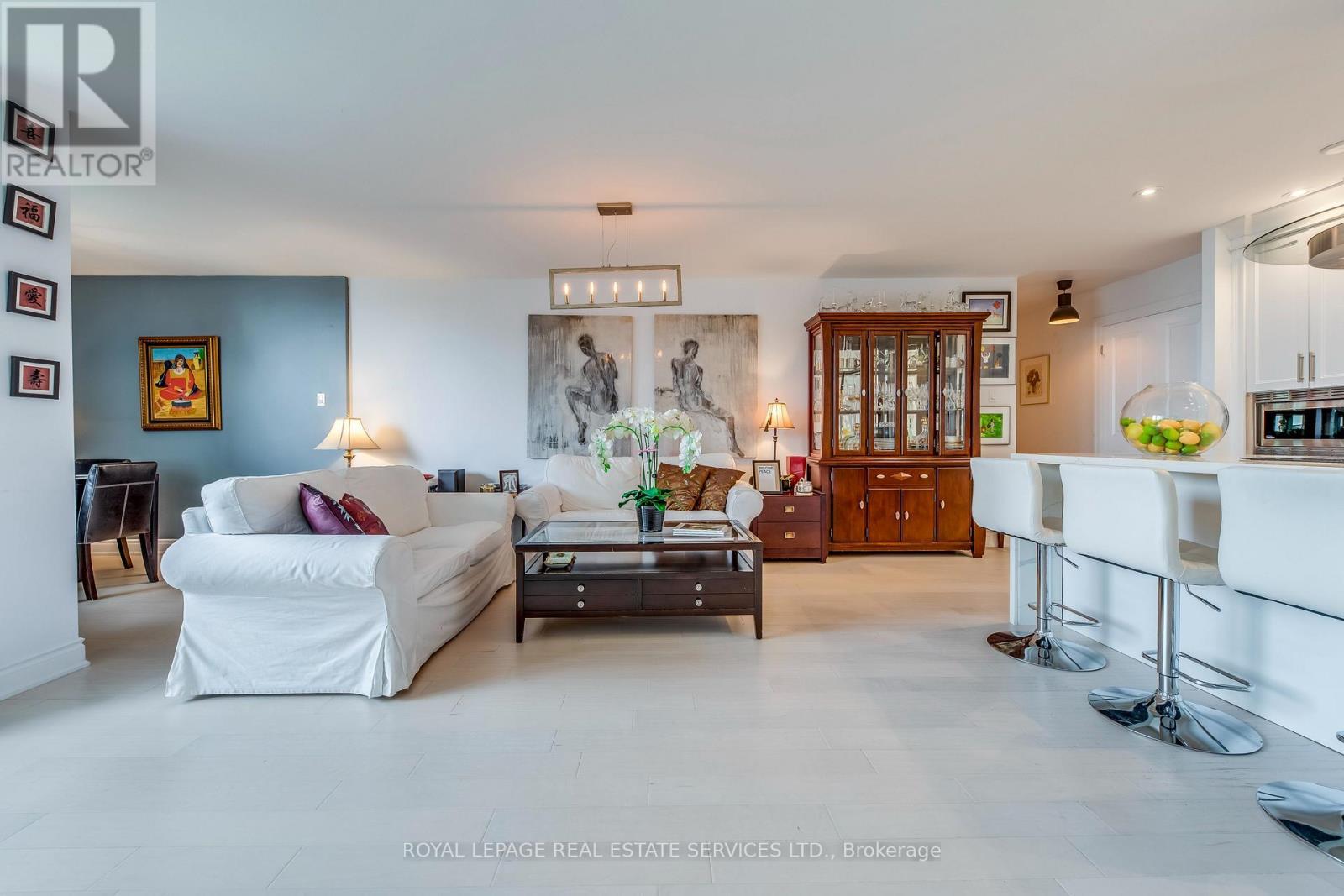 












PH09 - 1515 LAKESHORE ROAD E

,
Mississauga,




Ontario
L5E3E3

