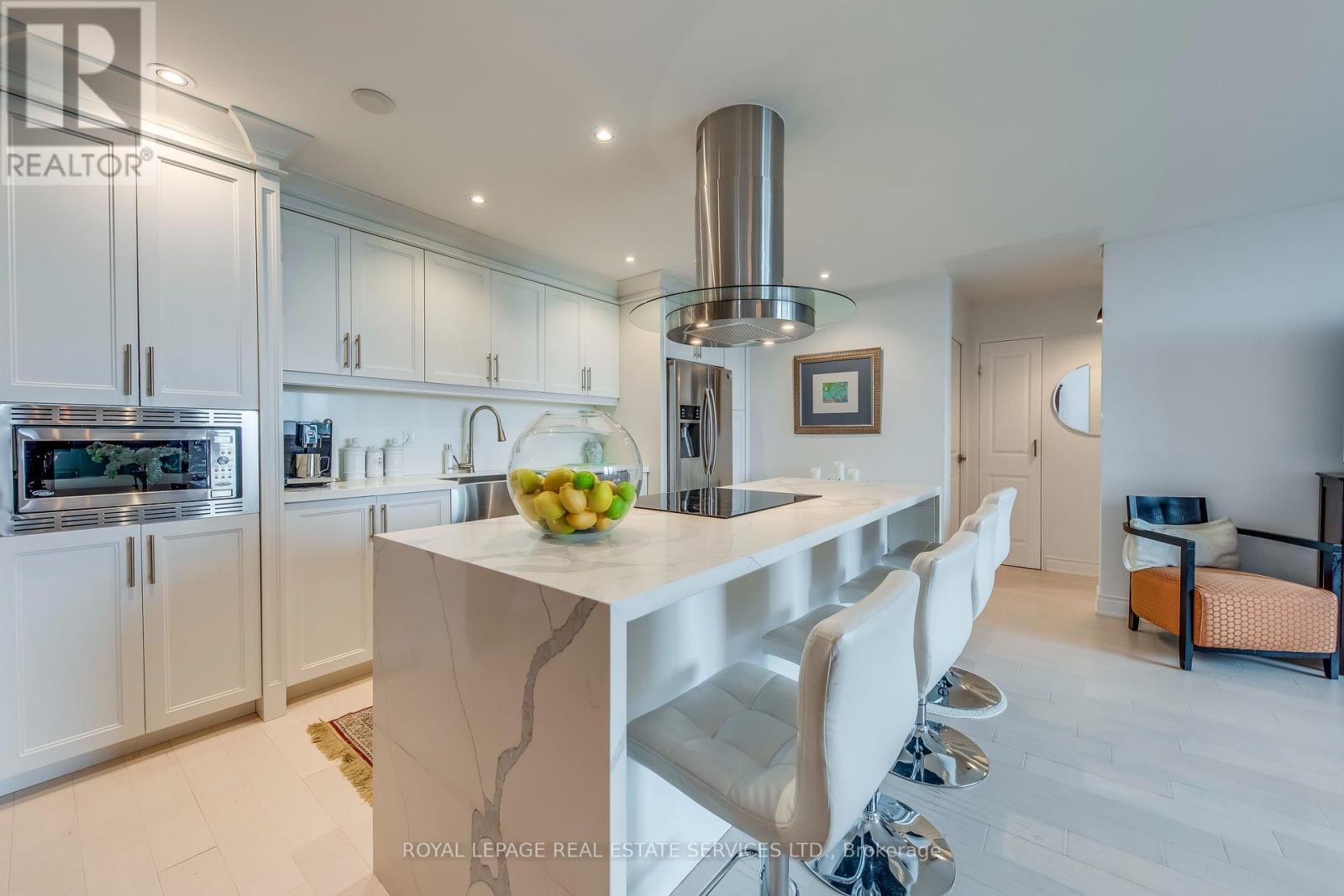 












PH09 - 1515 LAKESHORE ROAD E

,
Mississauga,




Ontario
L5E3E3

