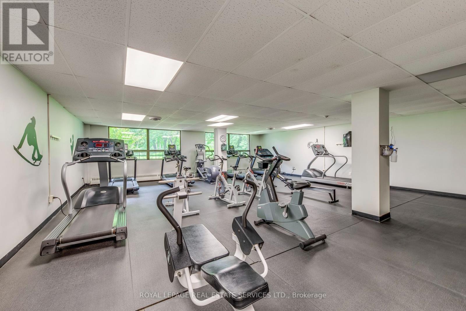 












PH09 - 1515 LAKESHORE ROAD E

,
Mississauga,




Ontario
L5E3E3


