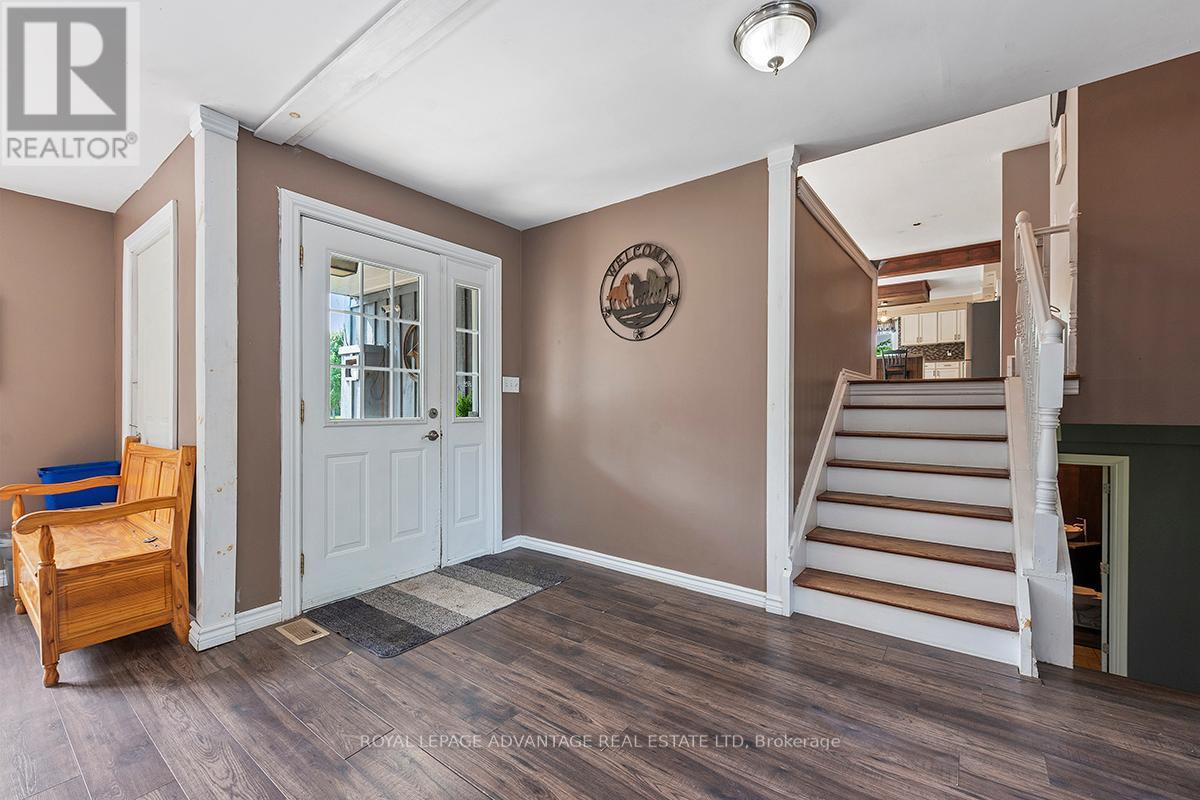












541 PIONEER ROAD

,
Merrickville-Wolford,




Ontario
K0G1N0

