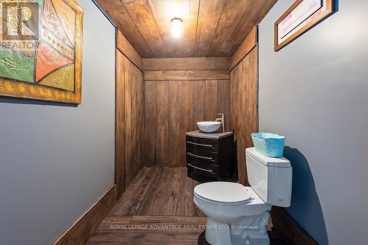 












541 PIONEER ROAD

,
Merrickville-Wolford,




Ontario
K0G1N0

