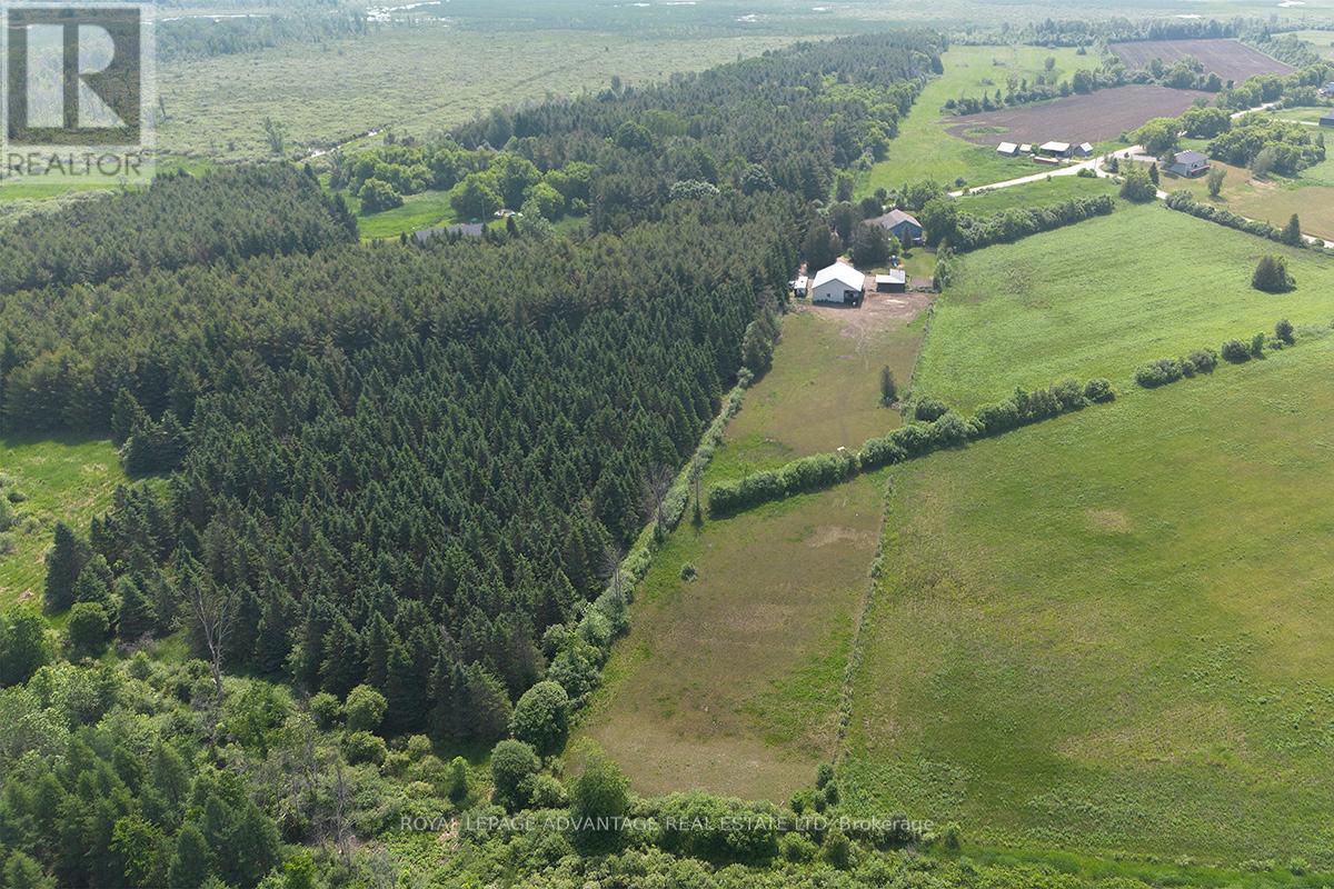 












541 PIONEER ROAD

,
Merrickville-Wolford,




Ontario
K0G1N0

