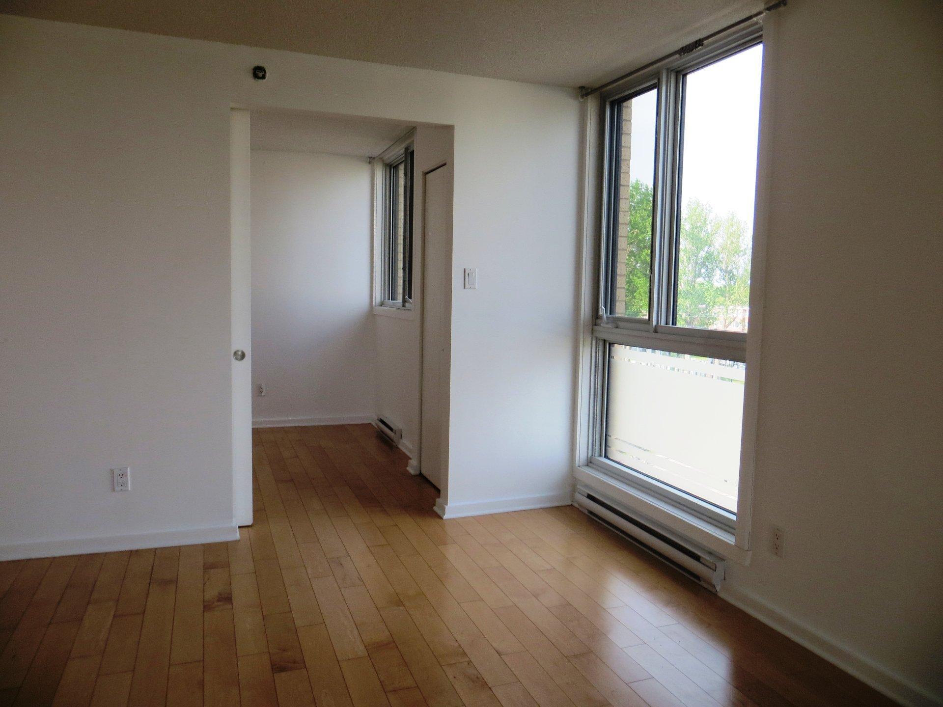 









4950


Rue de la Savane

, 501,
Montréal (Côte-des-Neiges/Notre-Dame-de-Grâce),




QC
H4P1T7

