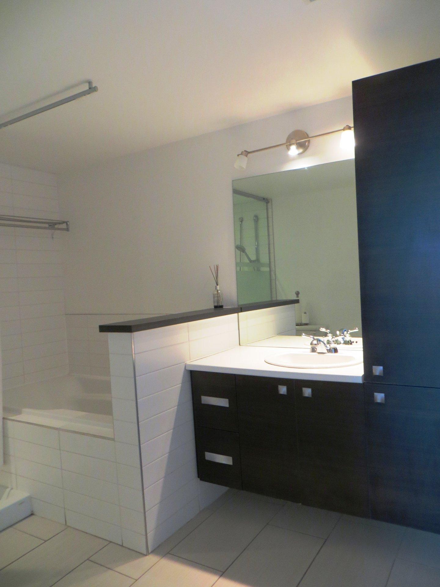 









4950


Rue de la Savane

, 501,
Montréal (Côte-des-Neiges/Notre-Dame-de-Grâce),




QC
H4P1T7

