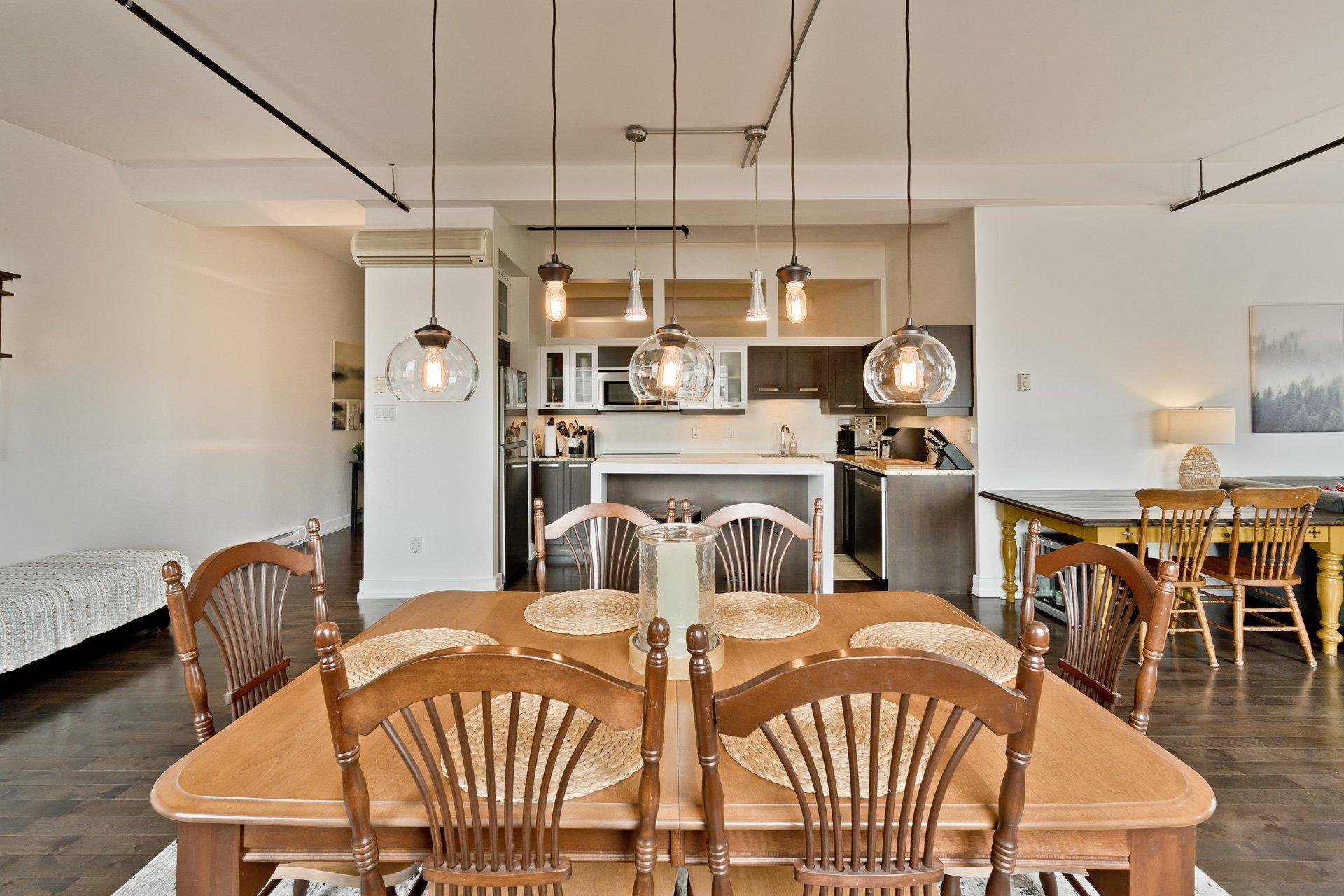 









31


Rue King O.

, 402,
Sherbrooke (Les Nations),




QC
J1H1N5

