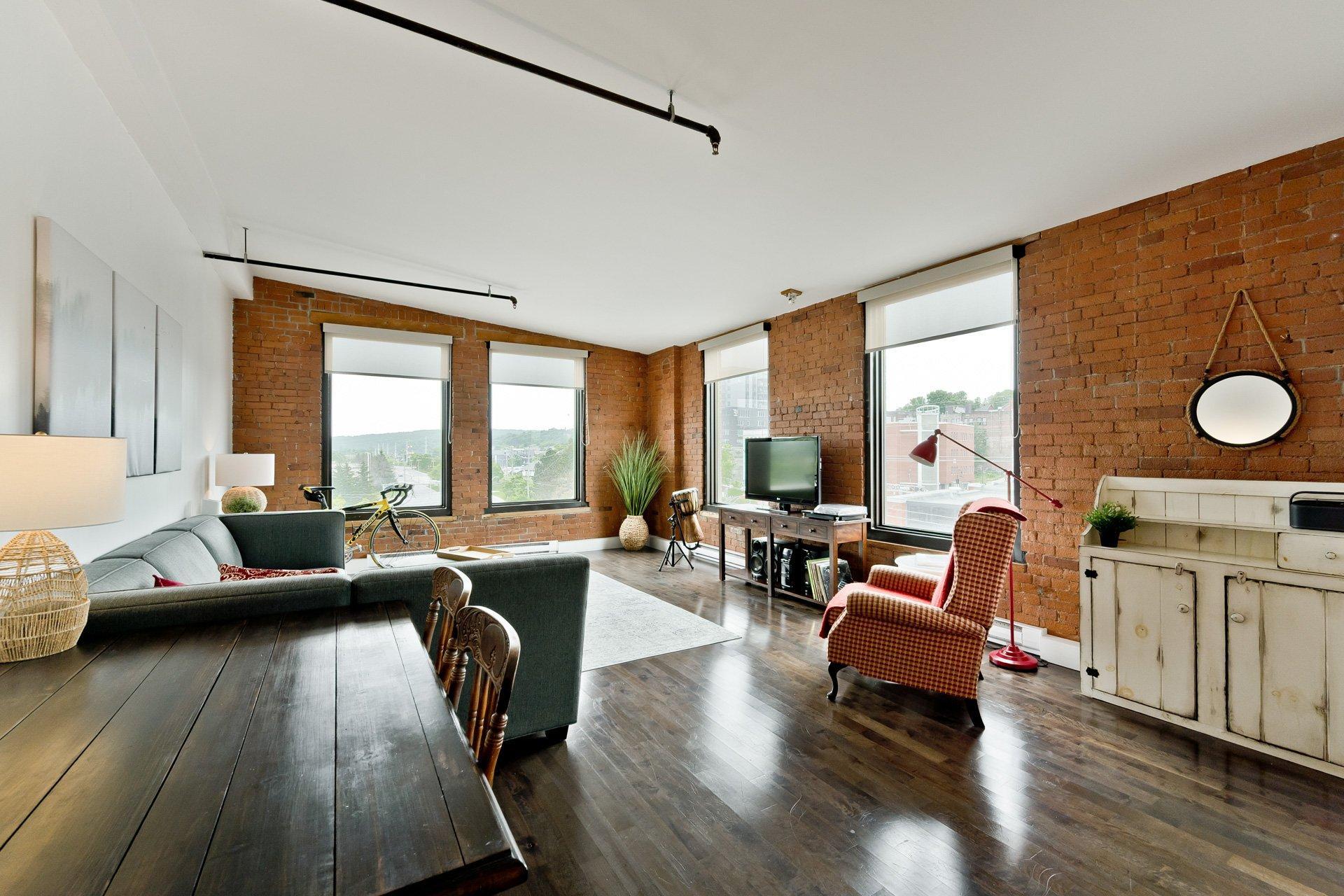 









31


Rue King O.

, 402,
Sherbrooke (Les Nations),




QC
J1H1N5

