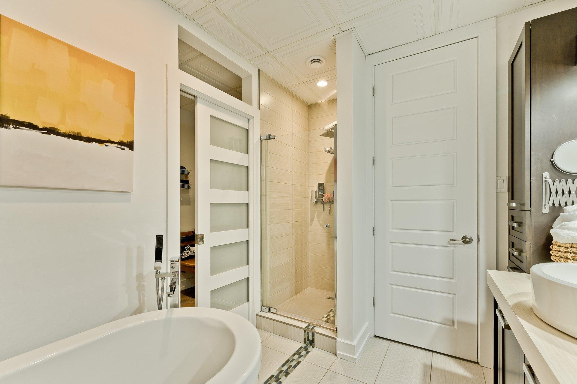 









31


Rue King O.

, 402,
Sherbrooke (Les Nations),




QC
J1H1N5

