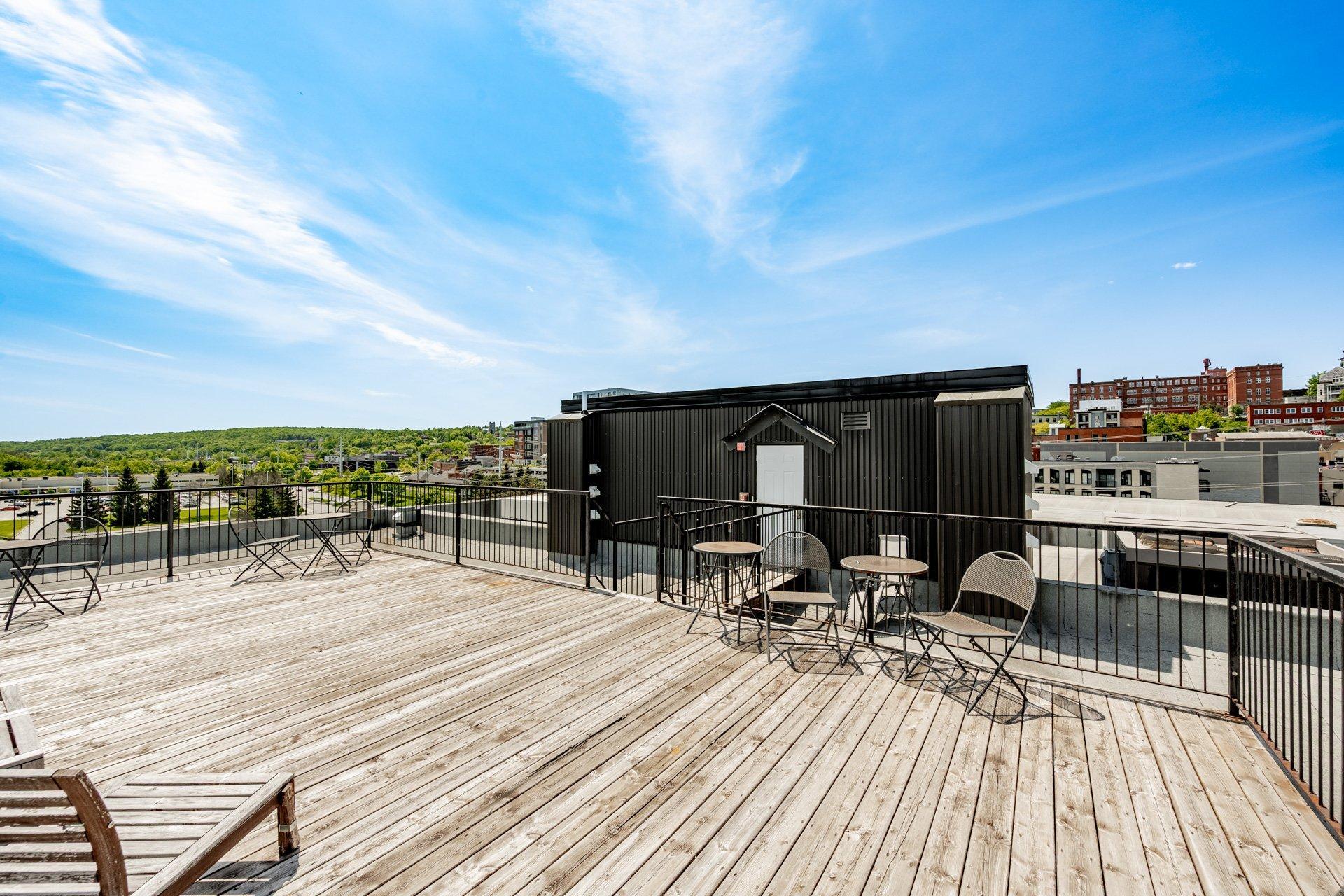









31


Rue King O.

, 402,
Sherbrooke (Les Nations),




QC
J1H1N5

