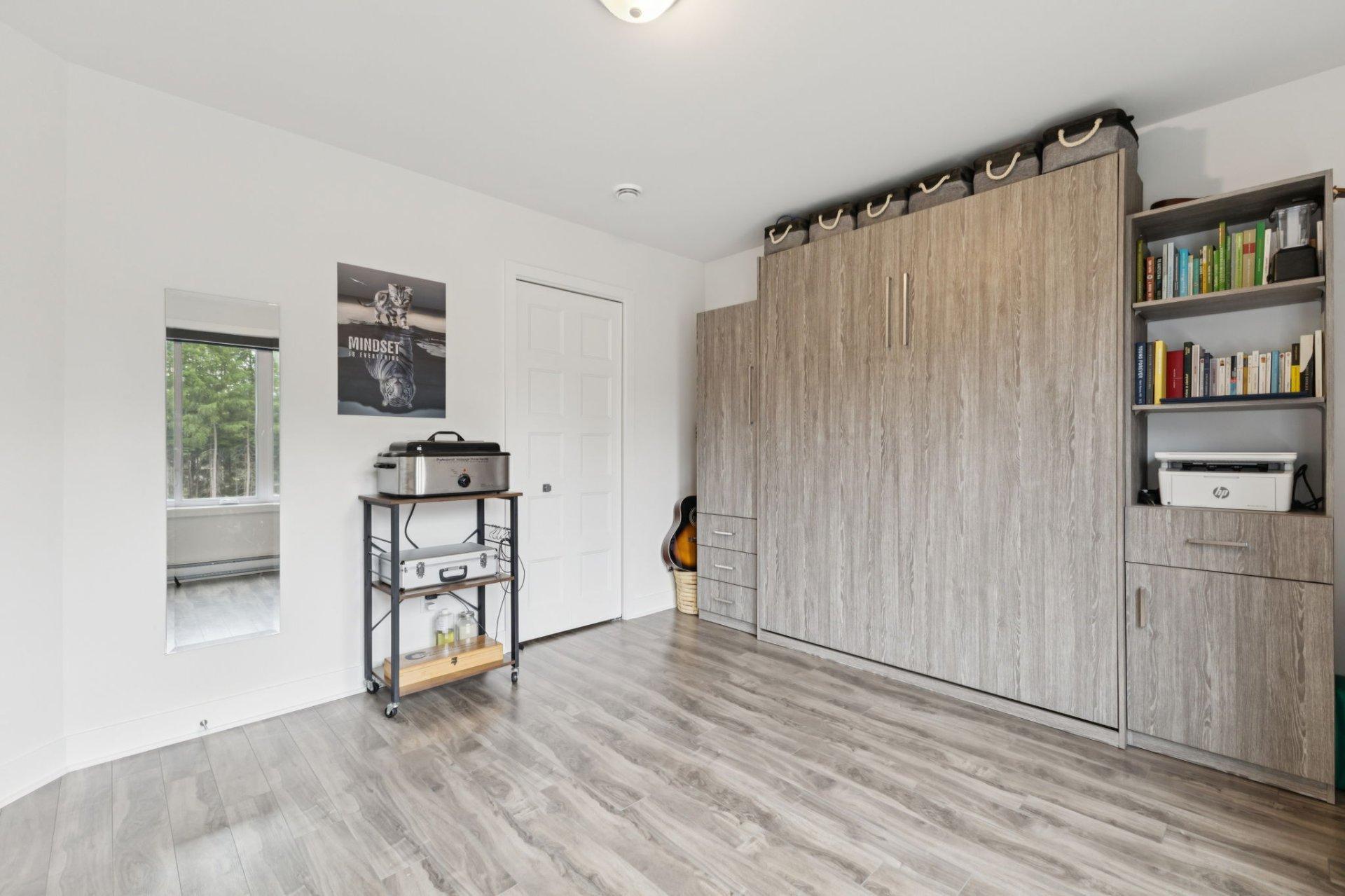 









526


Rue Charlie-Forbell

,
Mont-Tremblant,




QC
J8E0N6

