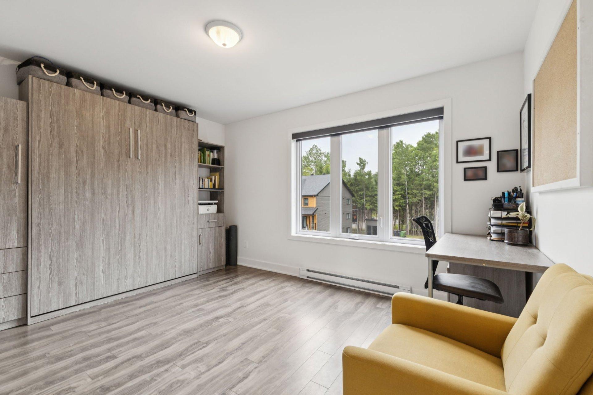 









526


Rue Charlie-Forbell

,
Mont-Tremblant,




QC
J8E0N6


