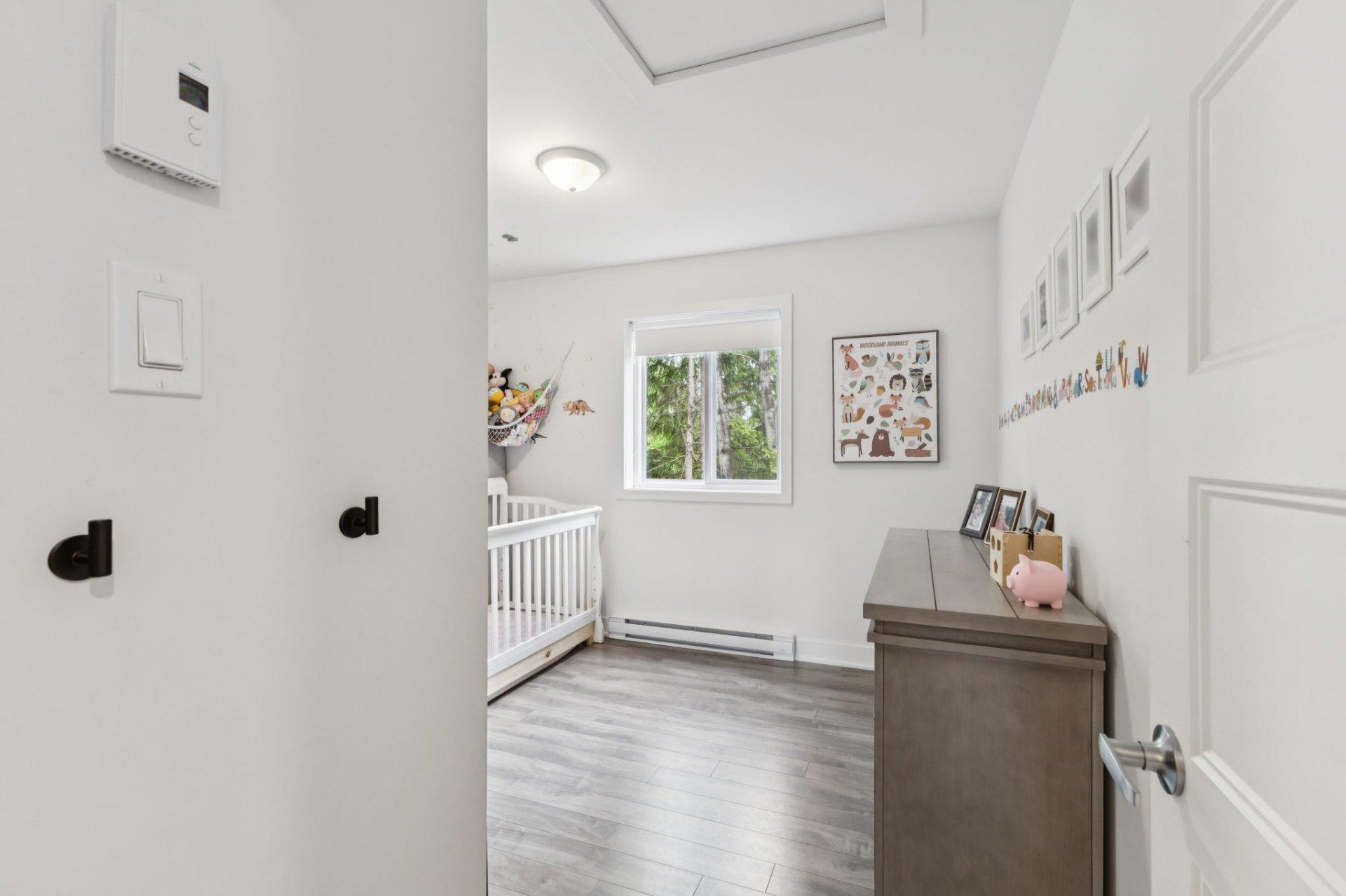 









526


Rue Charlie-Forbell

,
Mont-Tremblant,




QC
J8E0N6

