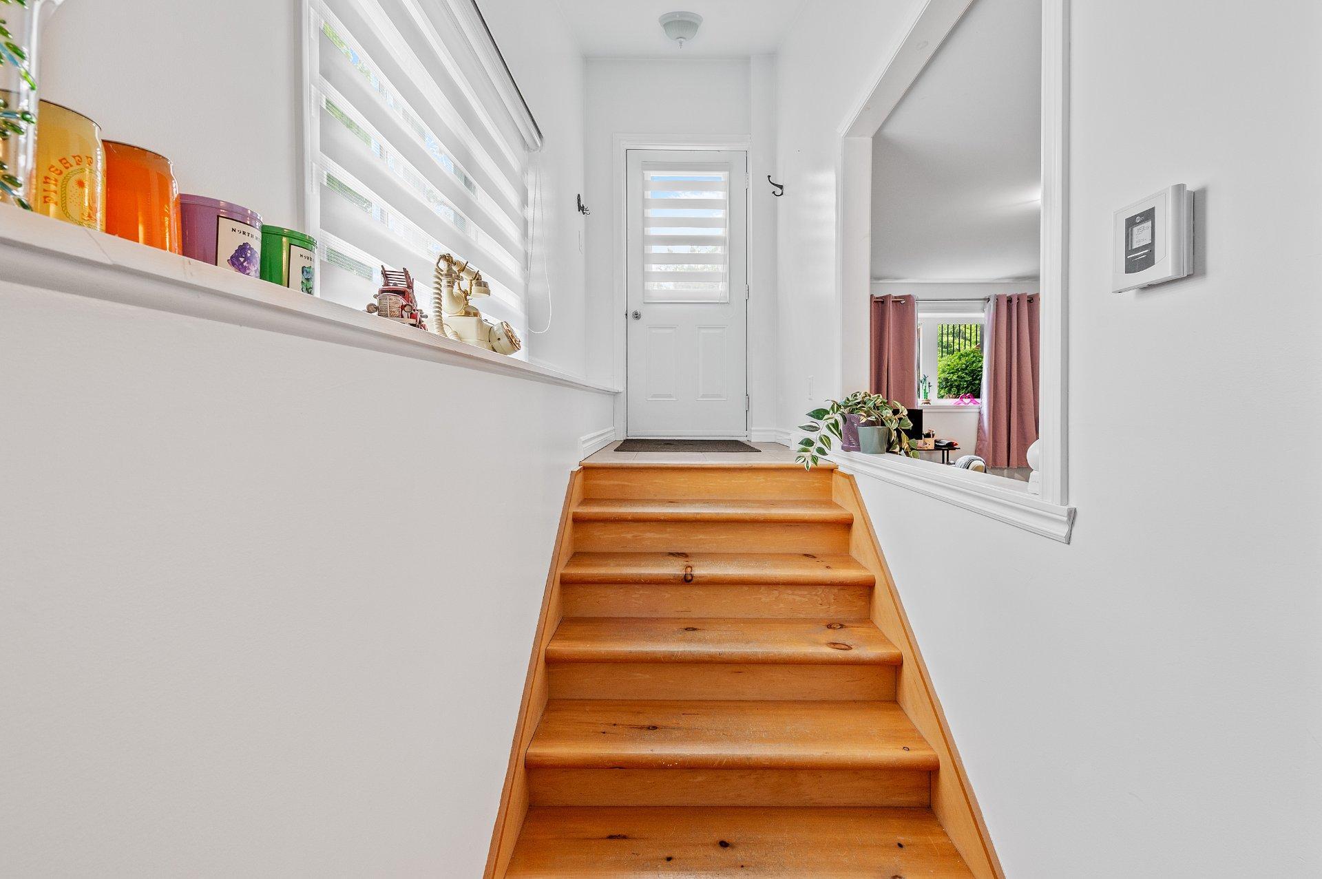 









1098Z

 - 1098AZ


Rue des Huards

,
Sainte-Agathe-des-Monts,




QC
J8C0G9

